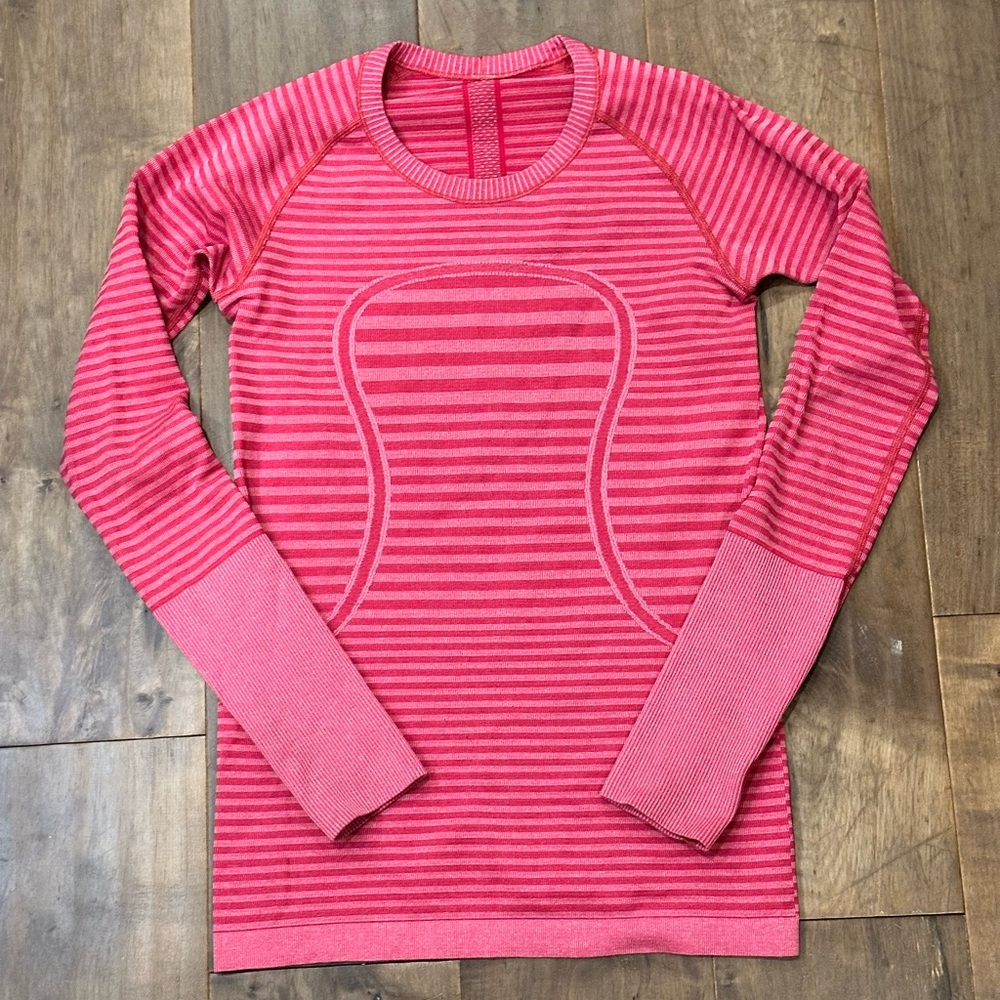 Lululemon Swiftly Tech Long Sleeve Size 4